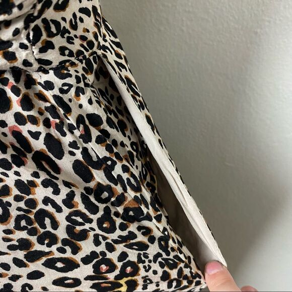 Lush Cheetah Print V Neck Midi Dress - Picture 7 of 9